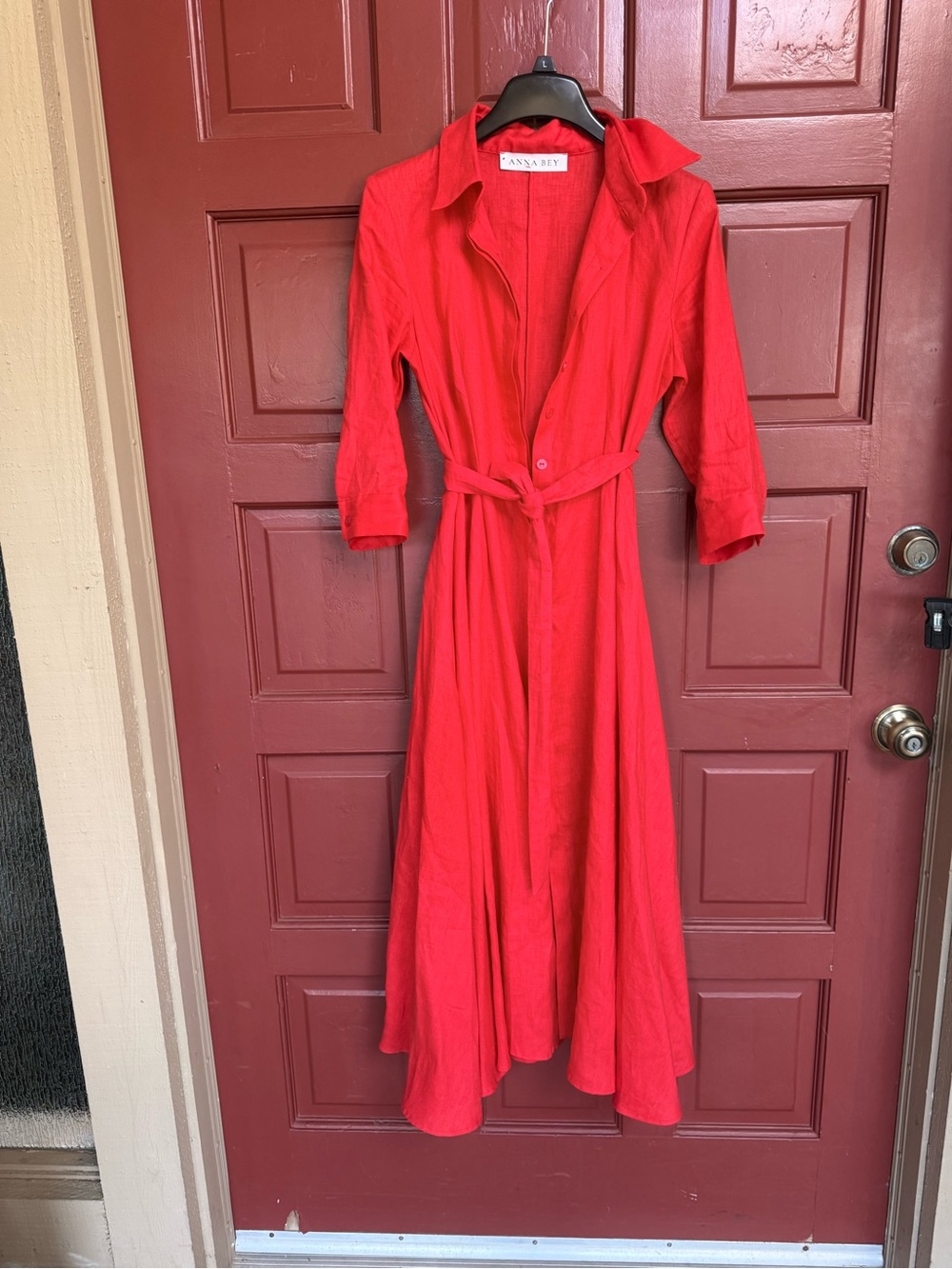 Elegant Red Maxi linen Shirt Dress with Tie Waist - Picture 2 of 8